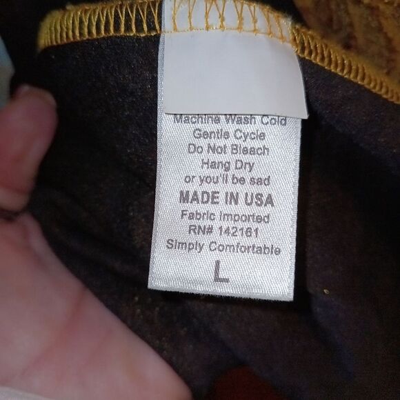 NWOT LuLaRoe Lindsey Cardigan/Duster/Kamona Cape...Gold and Black GORGEOUS - Picture 2 of 5